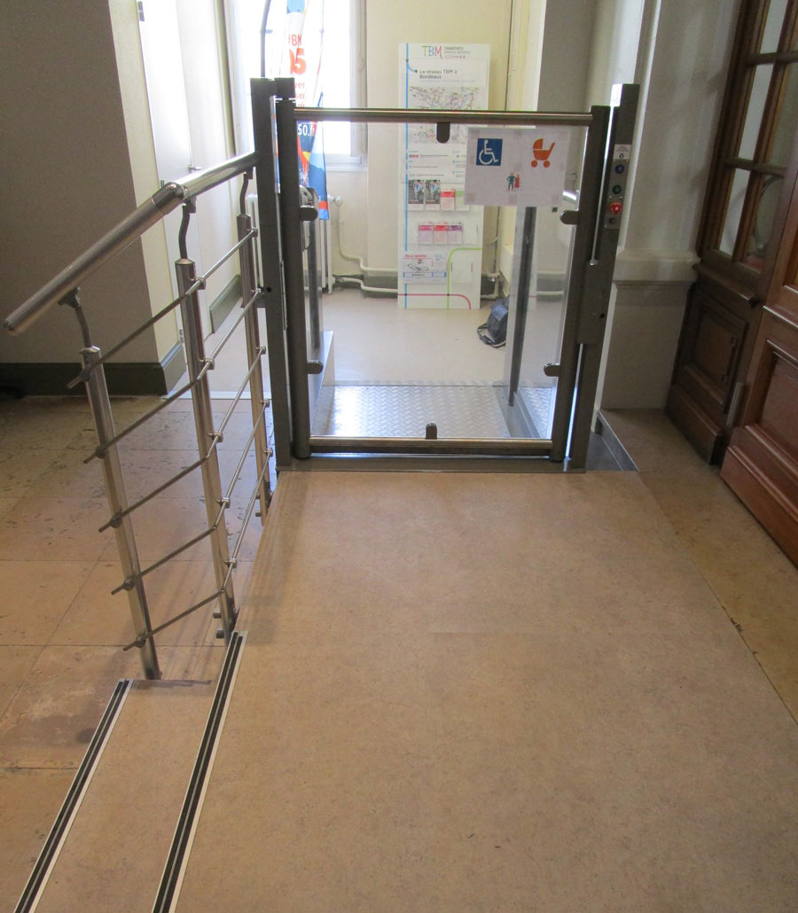 Travaux d'accessibilité de la Mairie de Caudéran à Bordeaux (33)