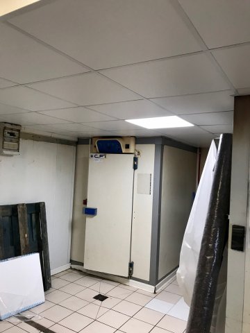  Pose de plafond technique après travaux