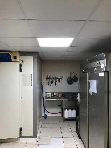  Pose de plafond technique après travaux